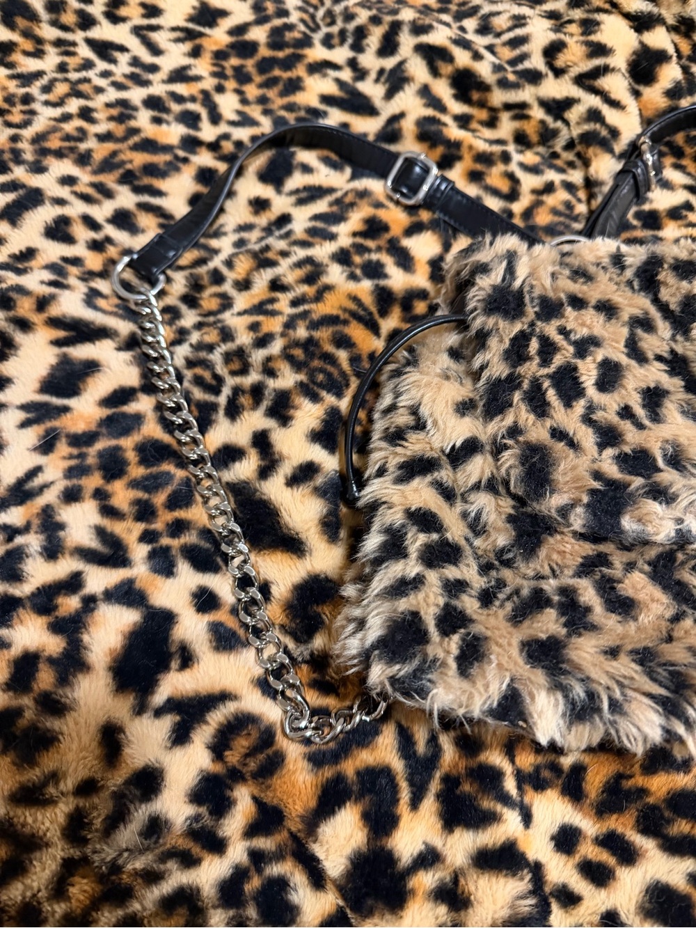 Current Mood Chain Fur Leopard Print Backpack Purse View 2